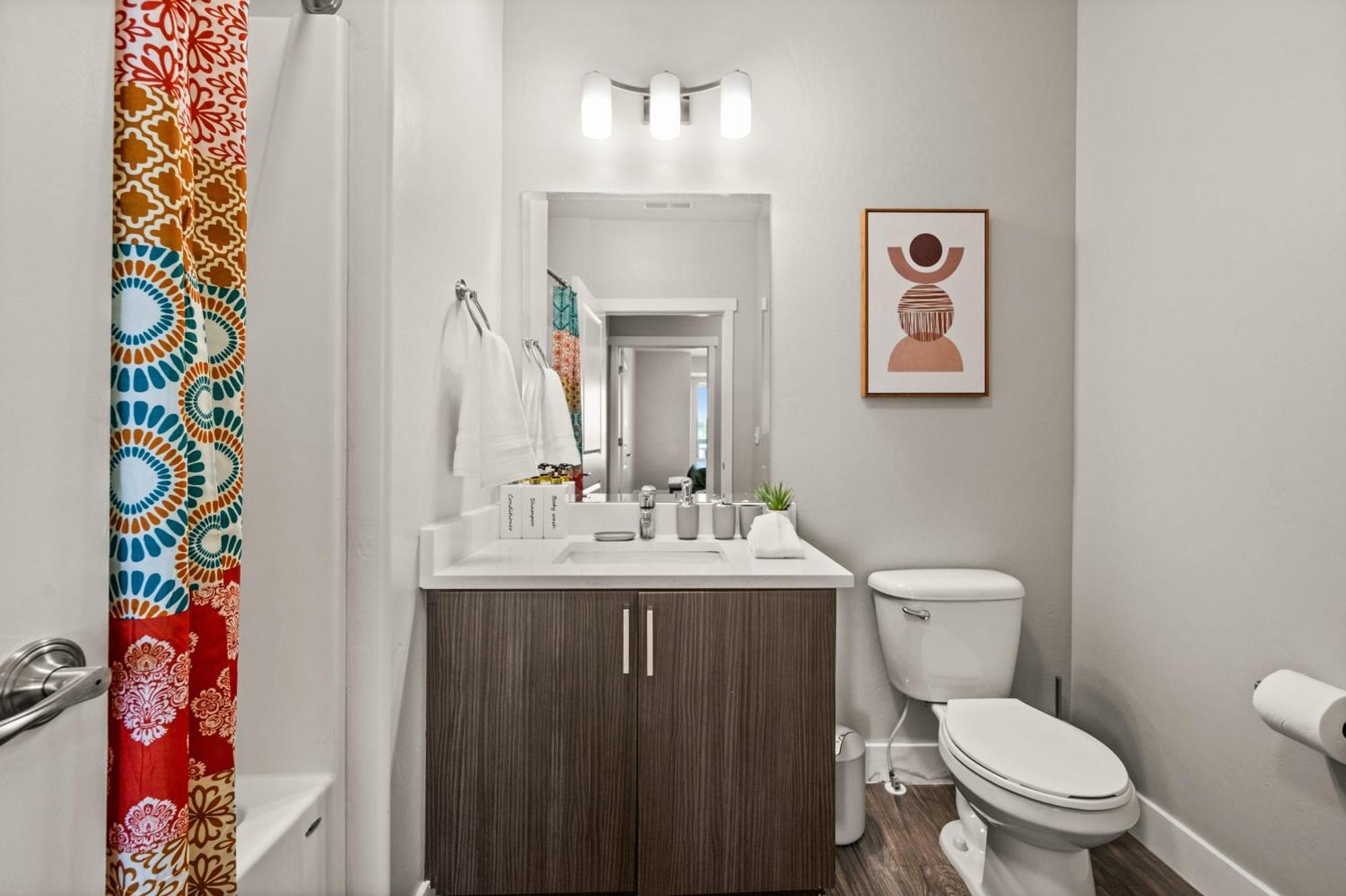 Serene Space With Easy Access Apartment Salt Lake City