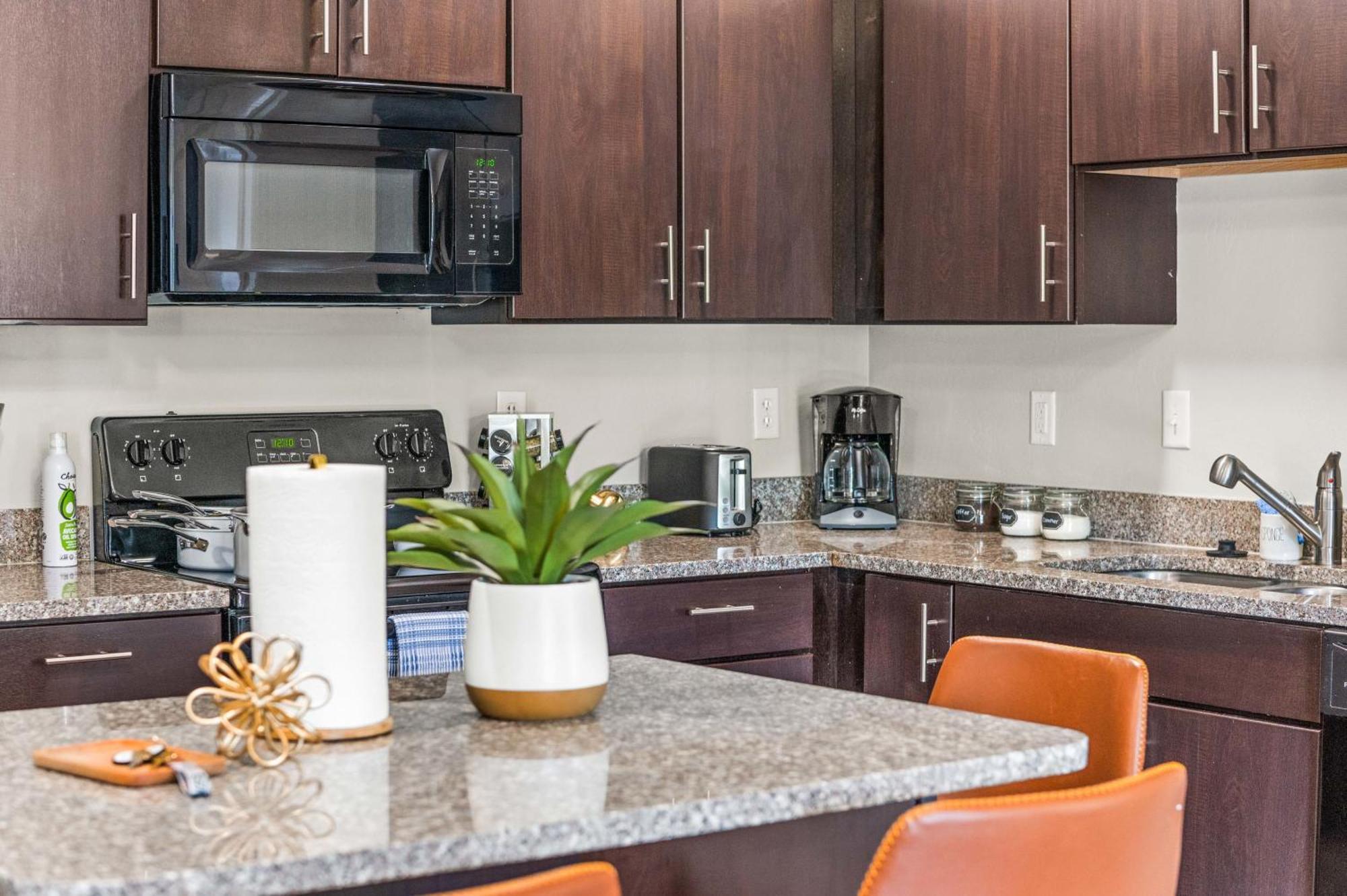 Serene Space With Easy Access *